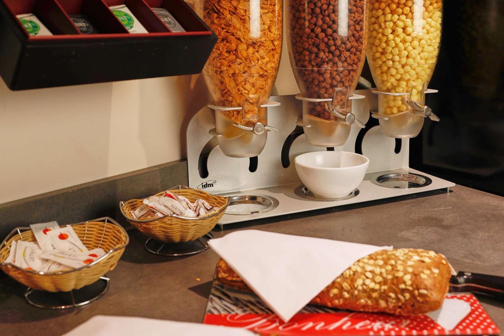 Brit Hotel Chambéry 외부 사진
